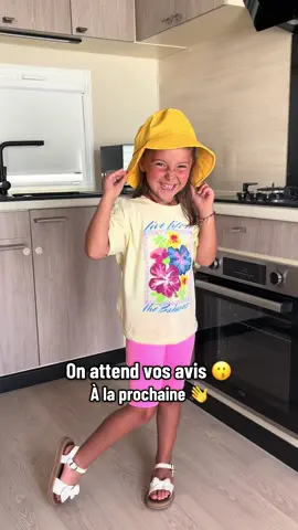 A post by @davidlogananna on TikTok caption: Anna vous présente sa tenue du jour 😊 N’hesitez pas à lui laisser un avis, c’est une vidéo qu’elle a pratiquement faite toute seule 😘 #anna #pourtoi #fyp #gitan #virale 