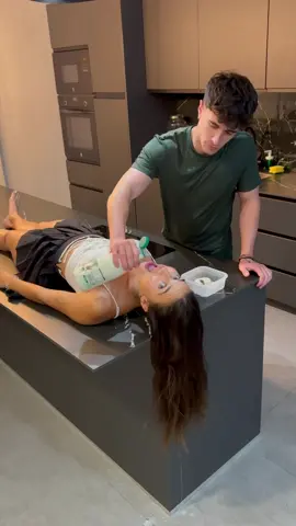 A post by @sergioeleven on TikTok caption: Desayunando