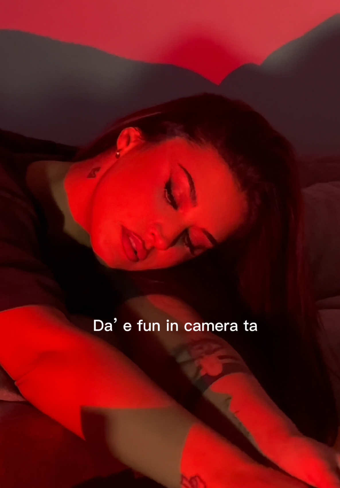 A post by @antonia on TikTok caption: 🆘