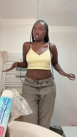 A post by @aminatoxx on TikTok caption: Skinny, femme de milliardaire #apoutchou , Femme, de footballeur 