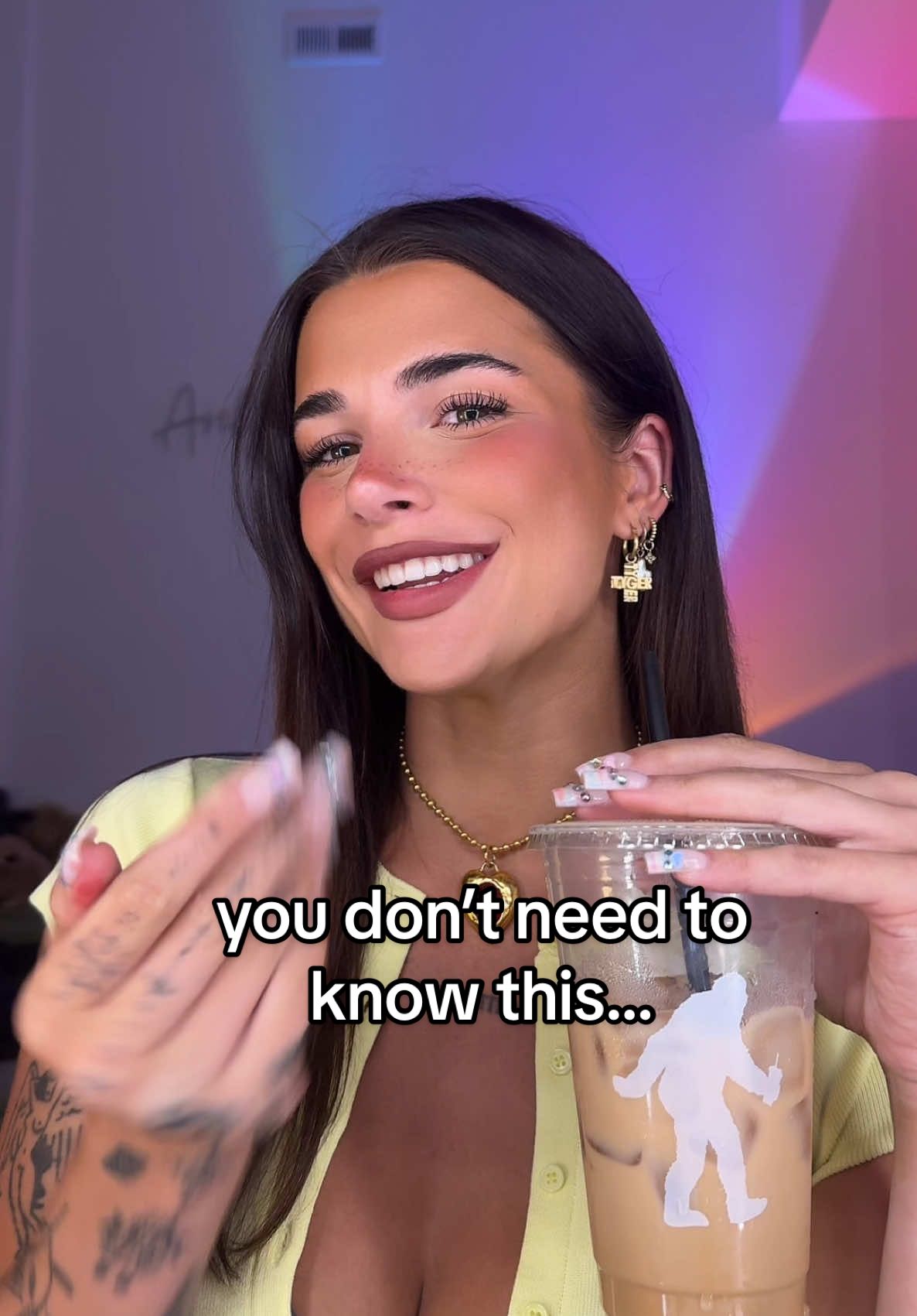 A post by @notburnttoasthehe on TikTok caption: telling u stuff u don’t care about🥰