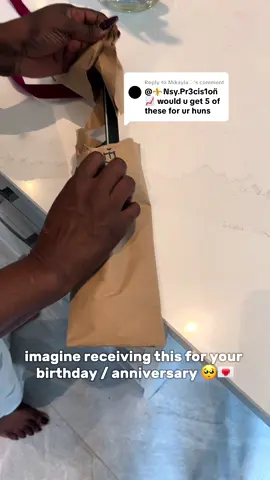 A post by @petitelightts on TikTok caption: Replying to @Mikayla♡ A gift every one desires😇💗 #viral #fyp #gifts #love #couples #dating #giftsforher #viral 