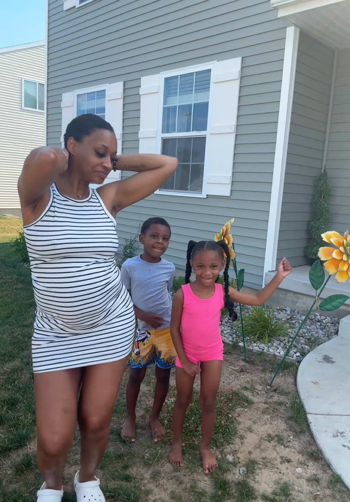 A post by @bigekane on TikTok caption: Triplets or nah 