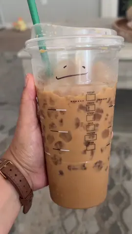 A post by @jasmine_areli on TikTok caption: Never fails! Who else get these faces on their cup? 😂  #starbucks #starbucksdrinks #starbuckssmile 
