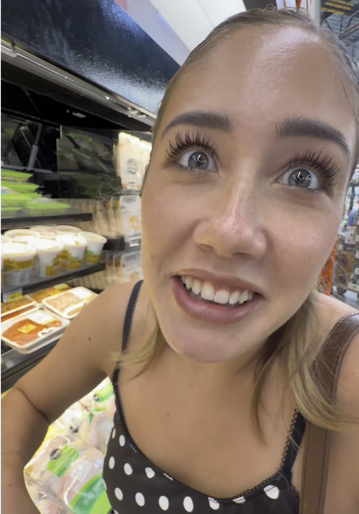 A post by @kaelyngutierrez on TikTok caption: making dinner for MY FIANCÉEEEE 🐬 chicken and biscuits recipe @K’s Cooking 
