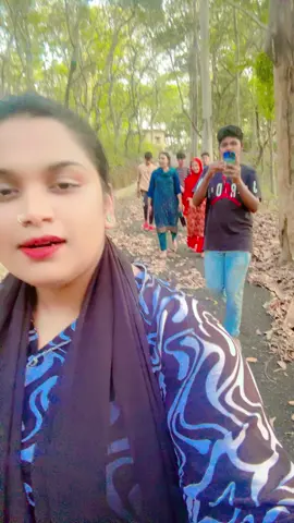 A post by @lifestylems3 on TikTok caption: i miss u guys 🥲#italy #forupage #venice #বাংলাদেশ @ꜱʜᴀᴋɪʟ🕷️ @🦋ᴿⁱᴰʷᴬⁿ ᴮʳᵁʰ🦋 