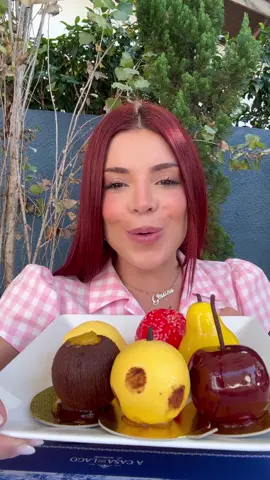 A post by @gkay on TikTok caption: PROVANDO DOCES VIRAIS EM HOLAMBRA 