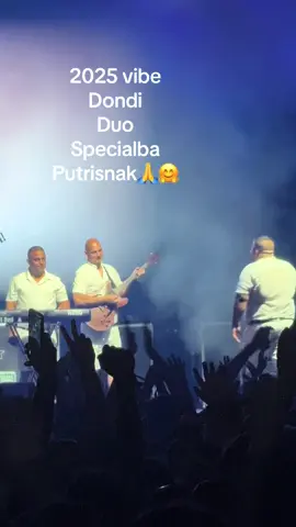 A post by @adamferenc69 on TikTok caption: @Döndi Duó Roli 