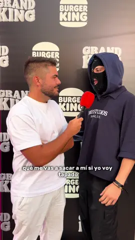 A post by @abelplanelles on TikTok caption: Ceciarmyyyyy que te he pillao