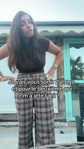 A post by @nda__lily on TikTok caption: Je comprends plus ma vie moi 