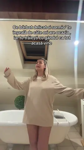 A post by @r00xanna on TikTok caption: Din seria “când iubești asculți minciunii 🤓 