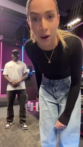 A post by @gkbarry on TikTok caption: #fyp no you didn’t Melvin ☝️