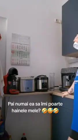A post by @gheorghenoti on TikTok caption: de azi numai cu hainele ei dorm#videoviral 🤣🤣🤣