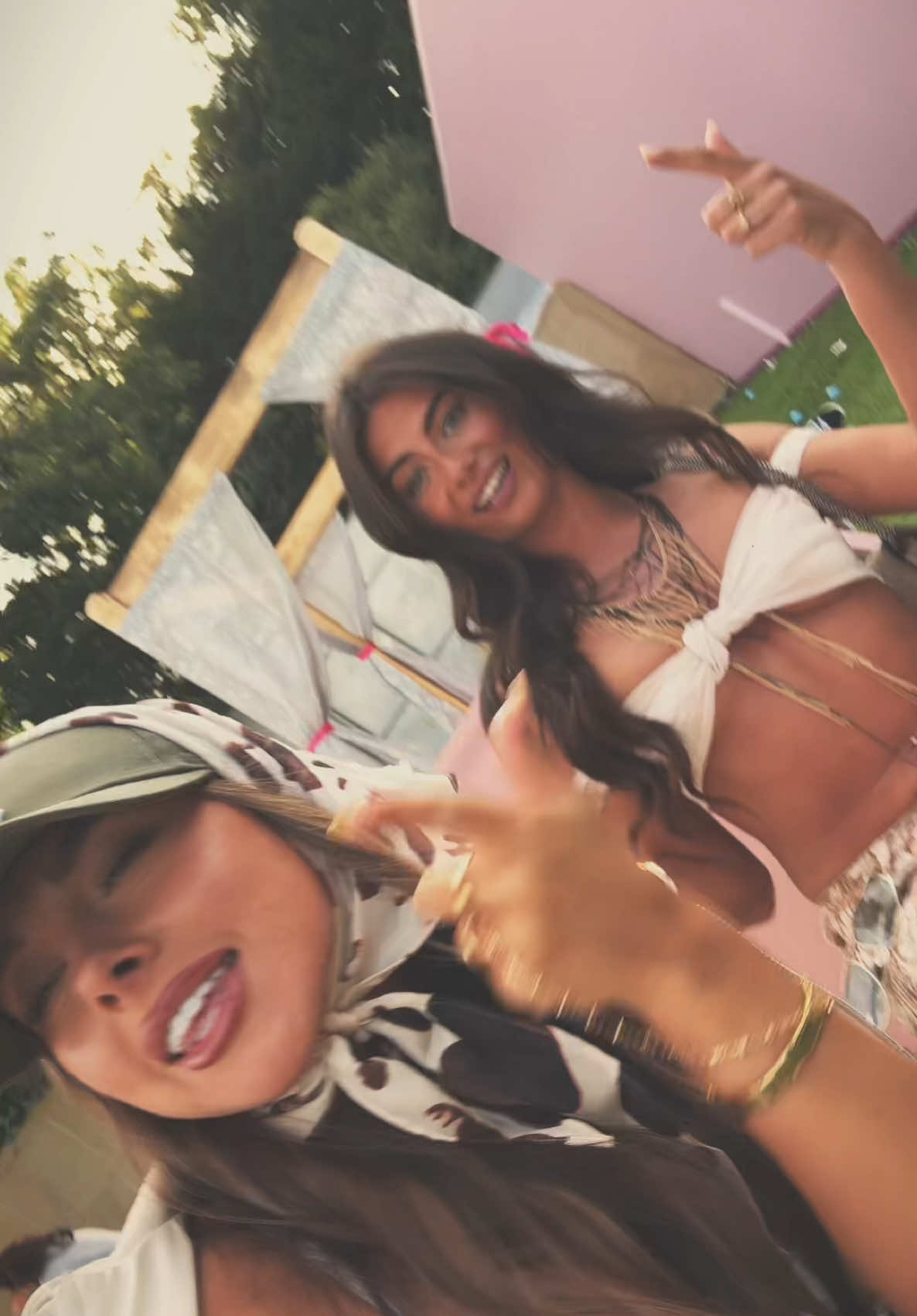 A post by @kellisecaddis on TikTok caption: And she alreadyy know it #foryoupage #longitude 