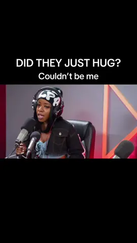 A post by @thehustleroftheyear on TikTok caption: One of the craziest things we’ve ever witnessed in History of life 😂 #6asavage #BigDej #QueenzFlip #BattleRap 