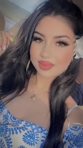 A post by @florentina_habyby1 on TikTok caption: #❤️🌺 #biju #fypシ゚ 