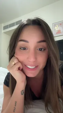 A post by @leanemarts on TikTok caption: Ça fait que 1 semaine que j’ai sortie la marque 🥹✨ je suis heureuse que ça vous plaise 🙏🏻 @elanbymarts 👀