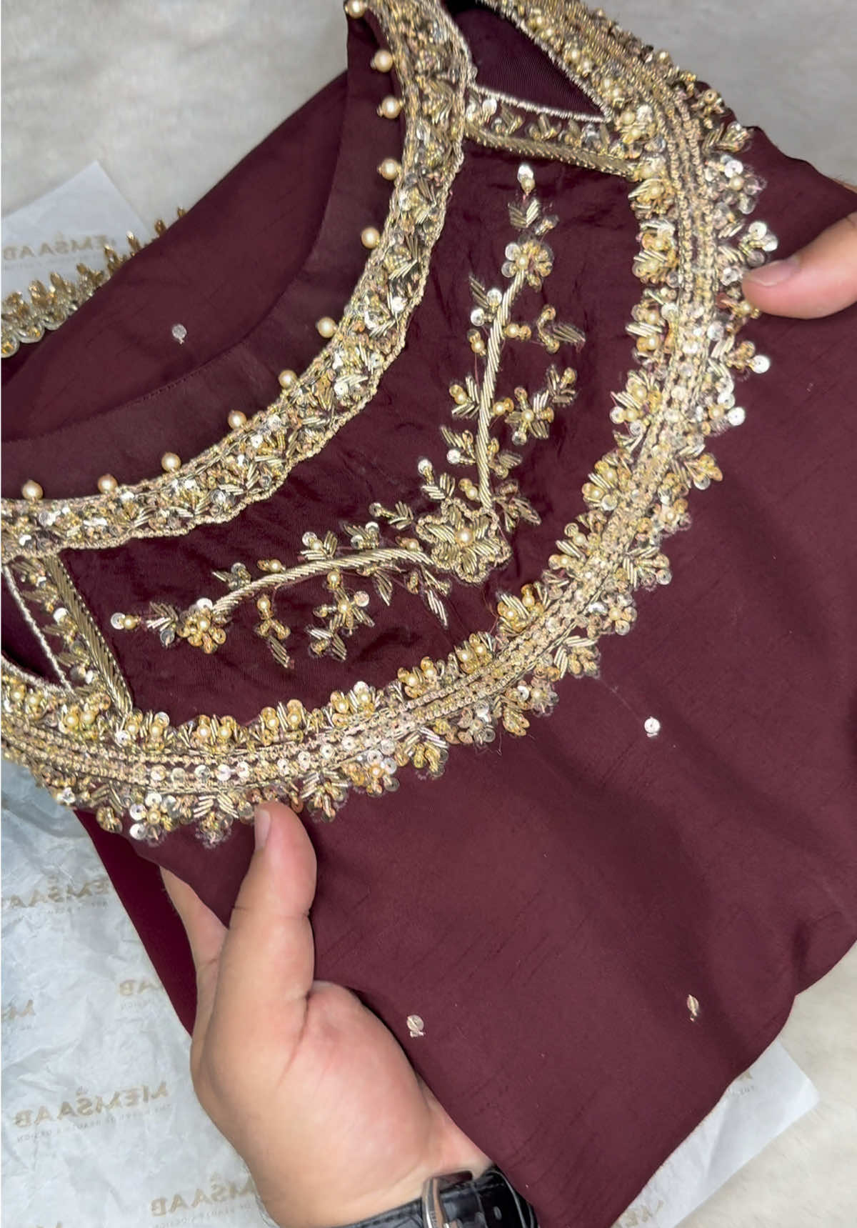 A post by @memsaabofficial on TikTok caption: Readymade Silk Outfit 2025 😍 Design code : ASBC-05 #memsaabofficial #onlinestore #readymade #silksuit #newoutfit #maroon #fashion #pakistanidesigner #shopnow 