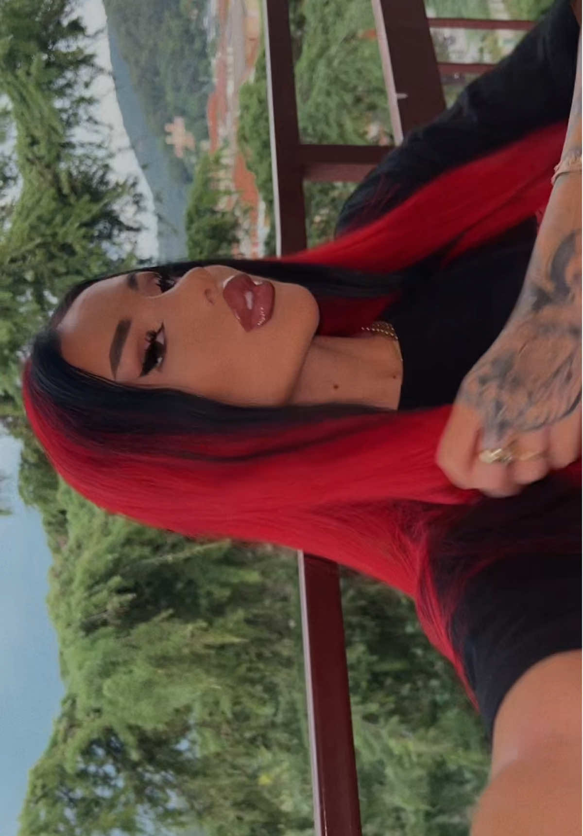 A post by @georgianadianaban on TikTok