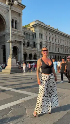 A post by @anca_jst on TikTok caption: Bella Italia 🇮🇹 #goviral #4youpage 