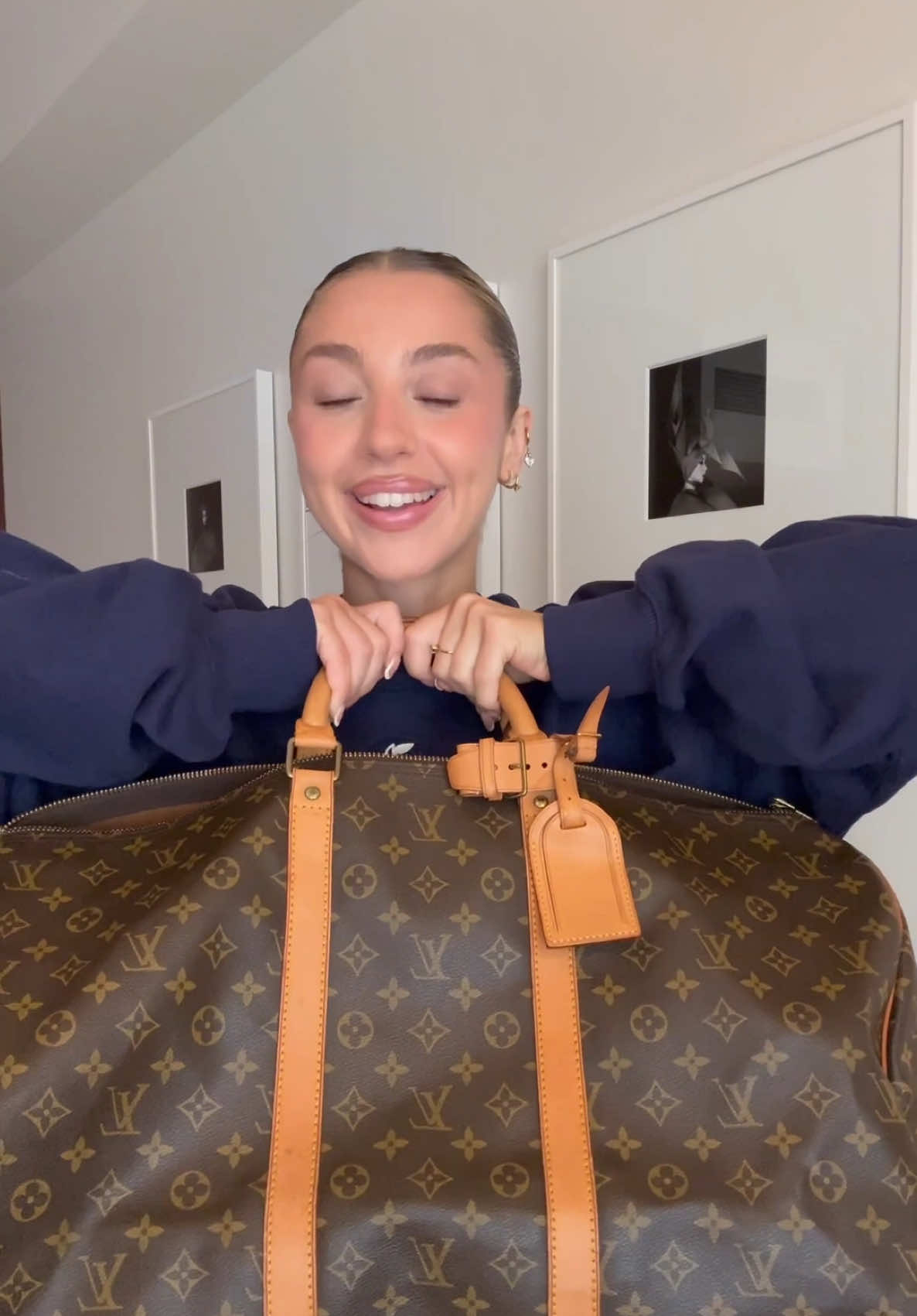 A post by @carlottafiasella on TikTok caption: Il negozio si chiama ‘resale brand store Ginza’📍