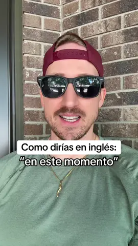 A post by @spencerconoce on TikTok caption: Como decir en inglés: en este momento. #aprenderingles 