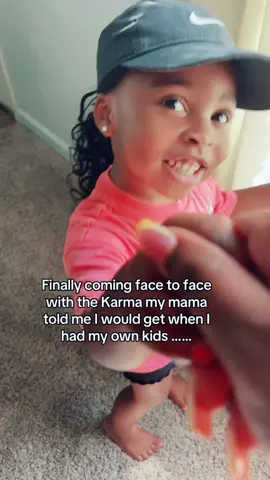 A post by @tekab0 on TikTok caption: Hey 👋🏾 🤣🥰 #fyp #trend #mom #ryan #besties #love #fun #lol 
