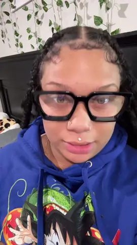 A post by @cajunfootrub on TikTok caption: #greenscreen wthelly 