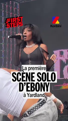 A post by @konbini on TikTok caption: On a suivi @ebonyqueensheba pour sa première scène solo, et c’était évidemment à @yardland_ 💕 #yardland #ebony #staracademy 