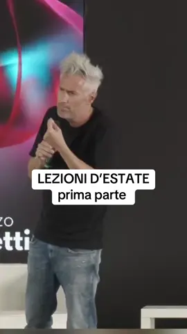 A post by @lafisicachecipiace on TikTok caption: Come vivete (o avete vissuto) i voti a scuola? #lafisicachecipiace #fisica #scuola #foryou #lafisicachecipiacekids 