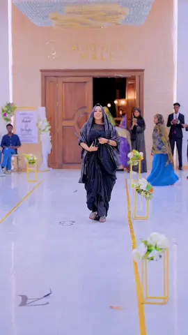 A post by @shaaadiyo_sharaf02 on TikTok caption: Arooskeyga 1 waad🥰🔥🙌