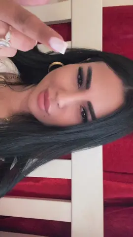 A post by @sofiaalexandraaa on TikTok caption: Să-mi trăiască ❤️🌹 :) #sofia🐣❤️ #foryoupage❤️❤️ 