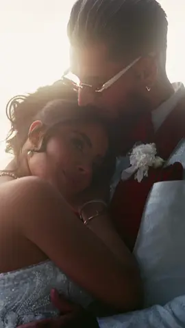 A post by @leylaheiter on TikTok caption: Ich liebe einfach jedes Detail von unserer Hochzeit ❤️   @Simple Media @anythingforlovebysc 