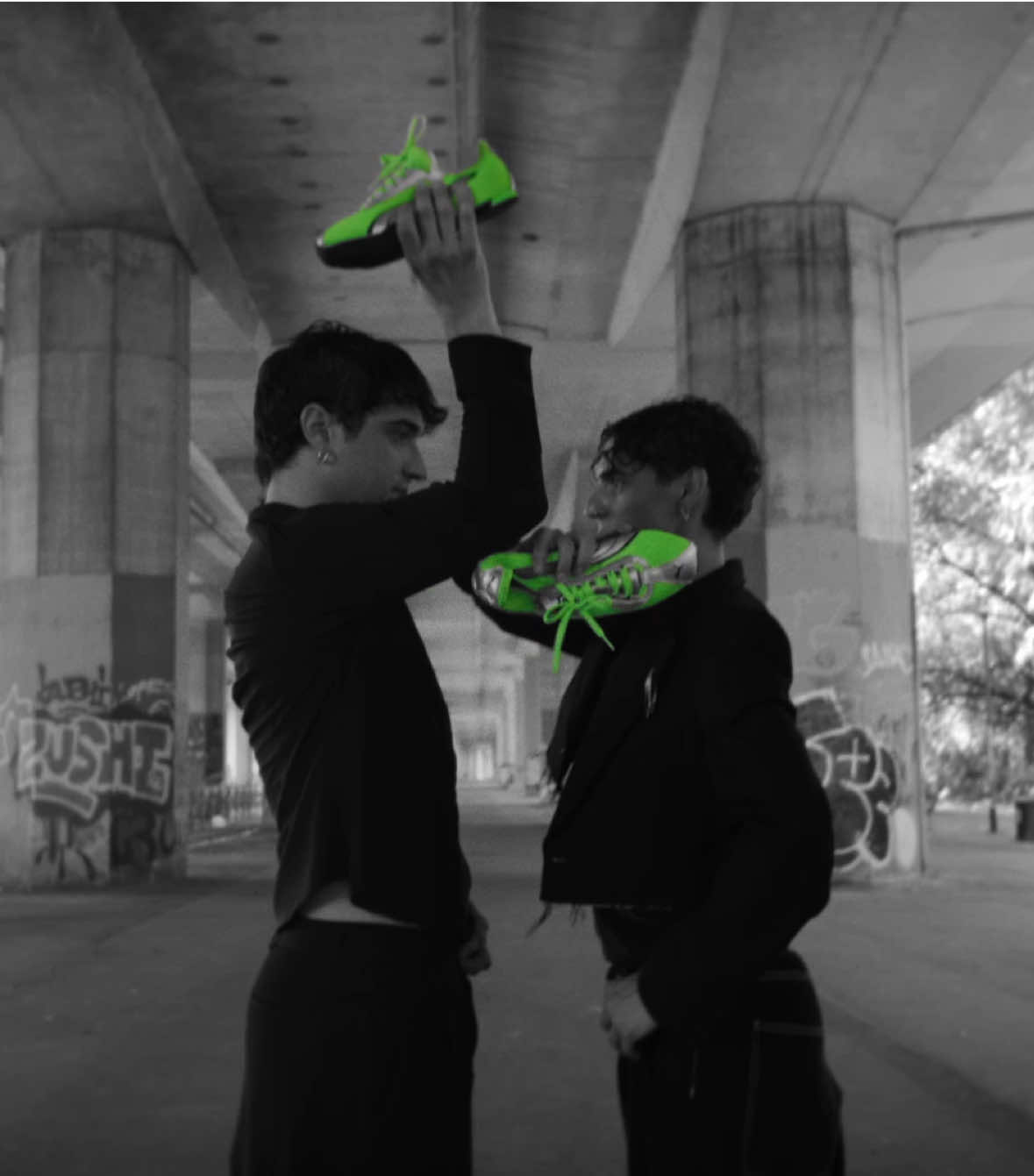 A post by @gianmarcopetrelli on TikTok caption: In Sync con @PUMA #HSTREET ad