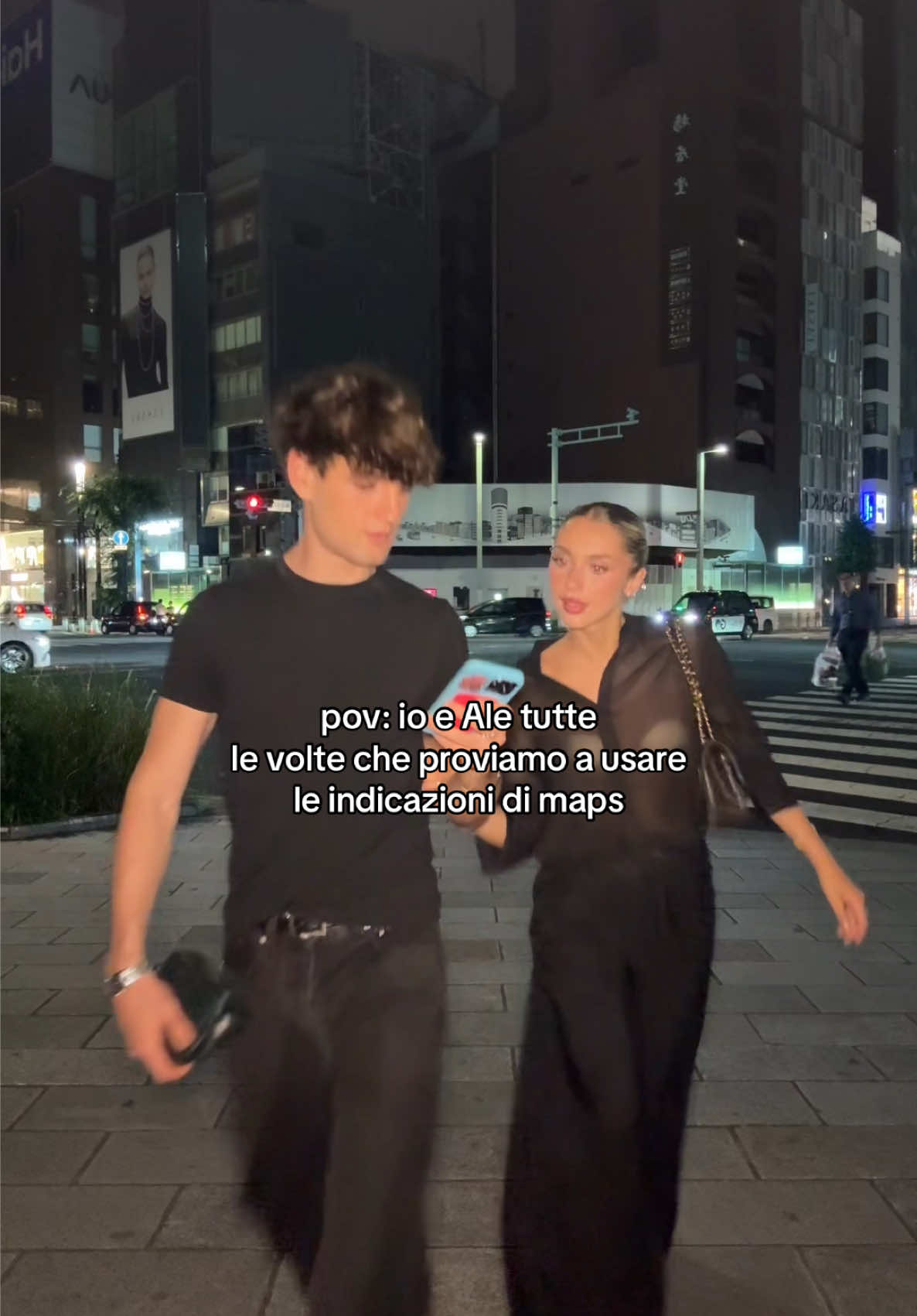 A post by @carlottafiasella on TikTok caption: il mio senso dell’orientamento ha abbandonato la chat…🥹