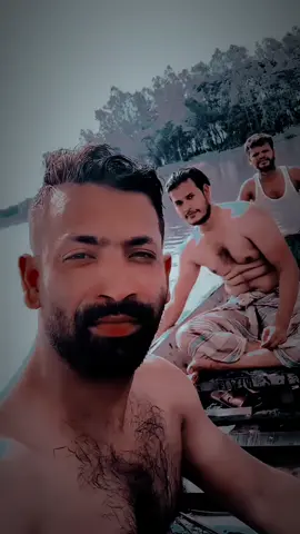 A post by @napoliamico on TikTok caption: #hasanmonir1983 #bangladesh #napoli #italian #hasanmonir1983 #duetto #tik_tok #furyou 