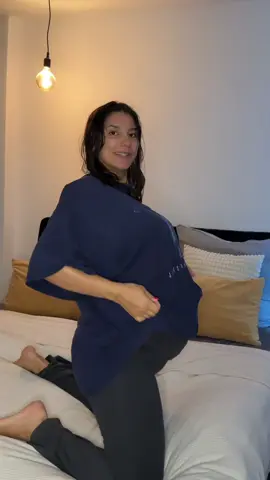 A post by @emilieazaaria on TikTok caption: Aber die Hauptsache ist: mir geht es gut und dem Baby auch! Sie soll sich einfach nur etwas Zeit lassen bitte 🫂 insta: emilie_azaaria