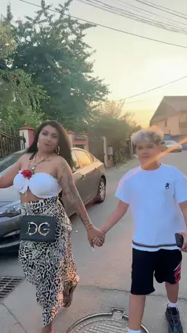 A post by @cristinadariusmatias2 on TikTok caption: @ItsDariBih ❤️❤️❤️❤️
