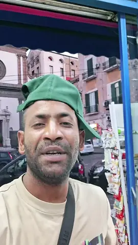 A post by @napoliamico on TikTok caption: #bangladesh #hasanmonir1983 #italian #bangladesh 