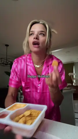 A post by @d_demps93 on TikTok caption: “Mom the waffles”  #fy #thabksgiving  Ig:therealDemps93 