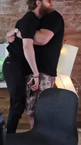 A post by @imbrandonfarris on TikTok caption: I'm a normal sized man!