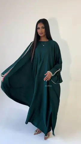 A post by @siaabayas on TikTok caption: Details that don’t need to shout 👀😍 #abayastyle #abayafashion #fyp #modestfashion #foryou 