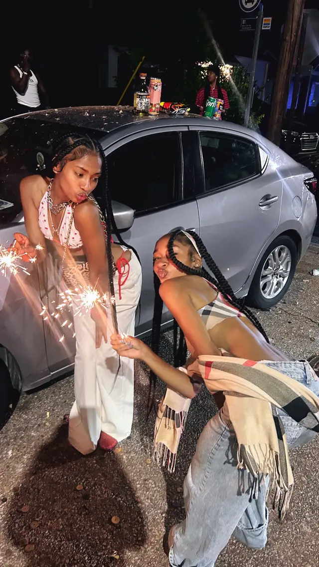 A post by @thatgirllaylay on TikTok caption: I fg to post these on the 4th