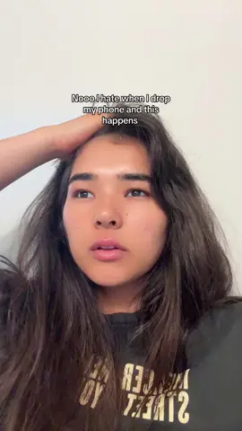 A post by @hanaeffron on TikTok caption: Comment the 🎂 if you've presaved 'BIG' <3 link in bioooo babes  #NewMusic #originalmusic #hana #BIG #singersongwriter #newartist #popmusic #presave 