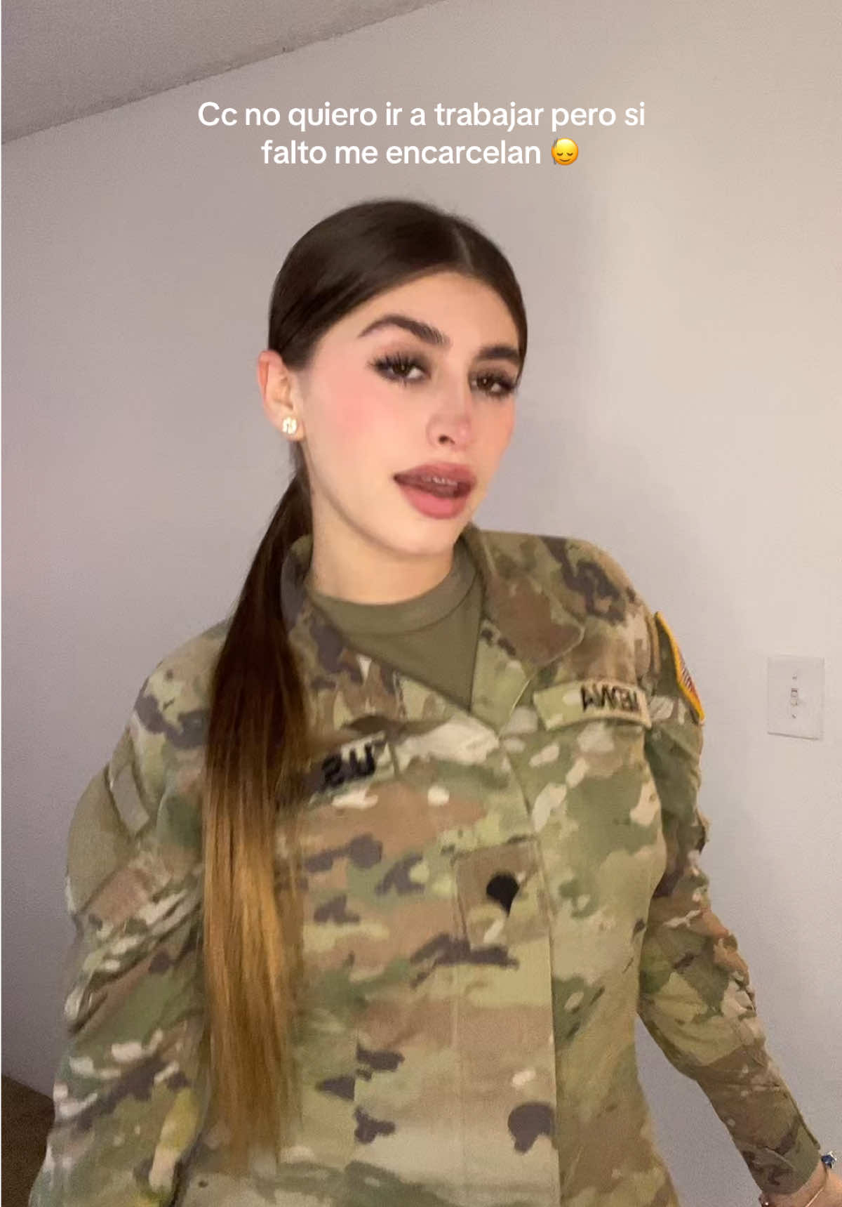A post by @medinaaaattt on TikTok caption: #medina 