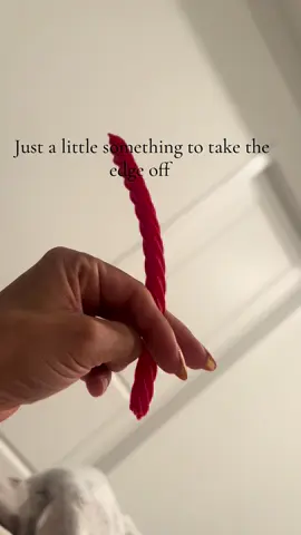 A post by @mistylorraine_ on TikTok caption: @redvines are my faveeee 🤤 #fypシ #trend #alittlesomethingtotaketheedgeoff #hudaloveisland 