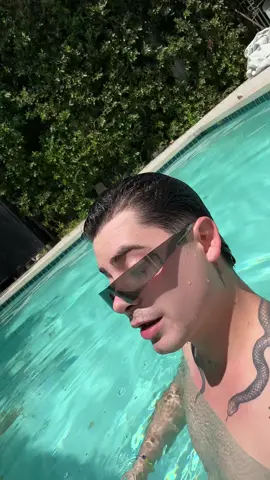 A post by @soyaldooo on TikTok caption: 🤪🤪🤪