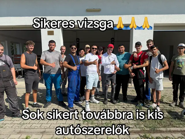 A post by @adamferenc69 on TikTok caption: Sok sikert 🙏🙏🙏🙏 