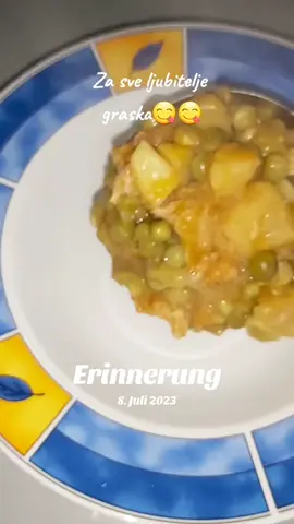 A post by @bosnien_cooking on TikTok caption: #erbsen 🫛 #erbseneintopf #balkanfood #foodtrends #foruyou #balkantiktok #balkan 
