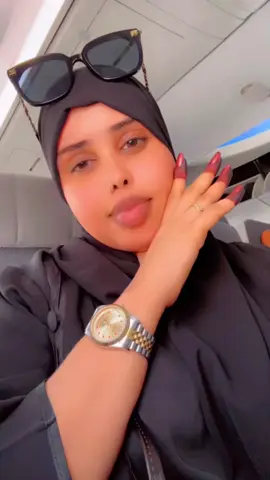 A post by @shaaadiyo_sharaf02 on TikTok caption: Safar shaqo oo  Qatar🇶🇦 ah🙌🦋😘